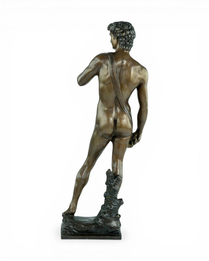 Bronzen beeld van David – naar Michelangelo