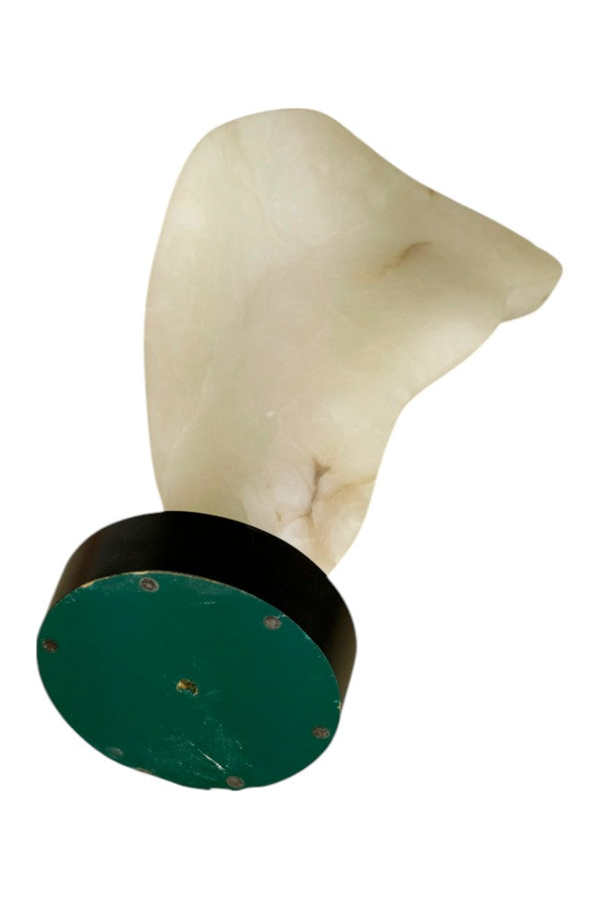 Abstrakte Alabasterskulptur von Marina Nuñez Del Prado