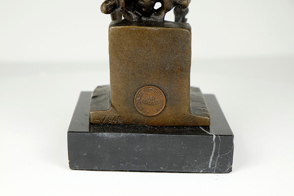 Bronze sculpture of a skeleton thinker (medium)
