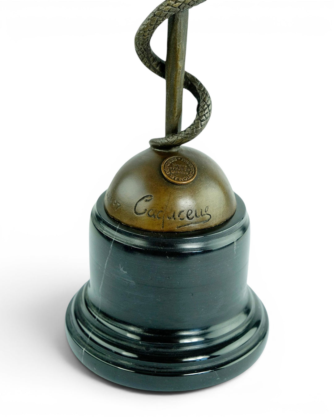 Bronzen beeld van de caduceusstaf van Asclepius