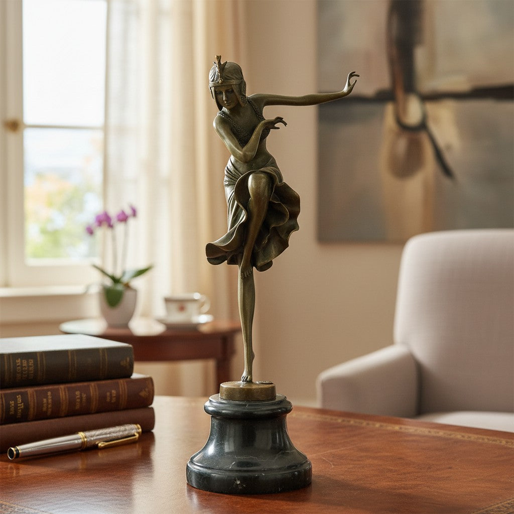 Bronze sculpture of a Hindu dancer in Art Deco style - after Chiparus