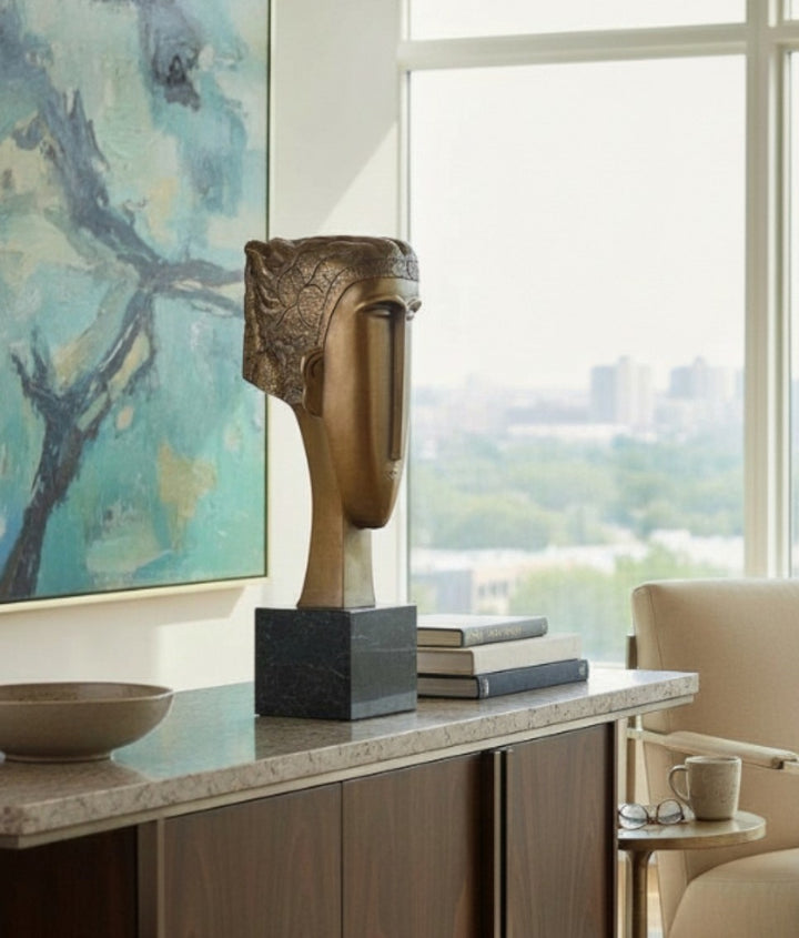 Escultura de bronce «Tête de Jeune Fille à la Frange», inspirada en Modigliani