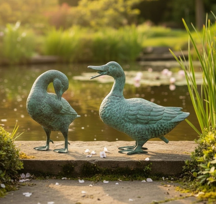 Paire de canards en bronze avec fontaine