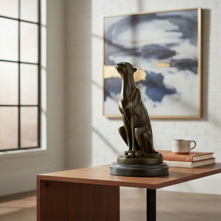 Bronzeskulptur eines sitzenden Geparden im Art Déco-Stil