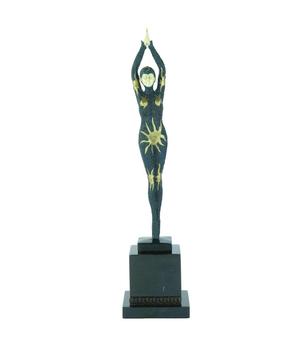 Art Deco bronze sculpture of a starfish dancer on tiptoe, elegantly crafted by Demetre Chiparus.
