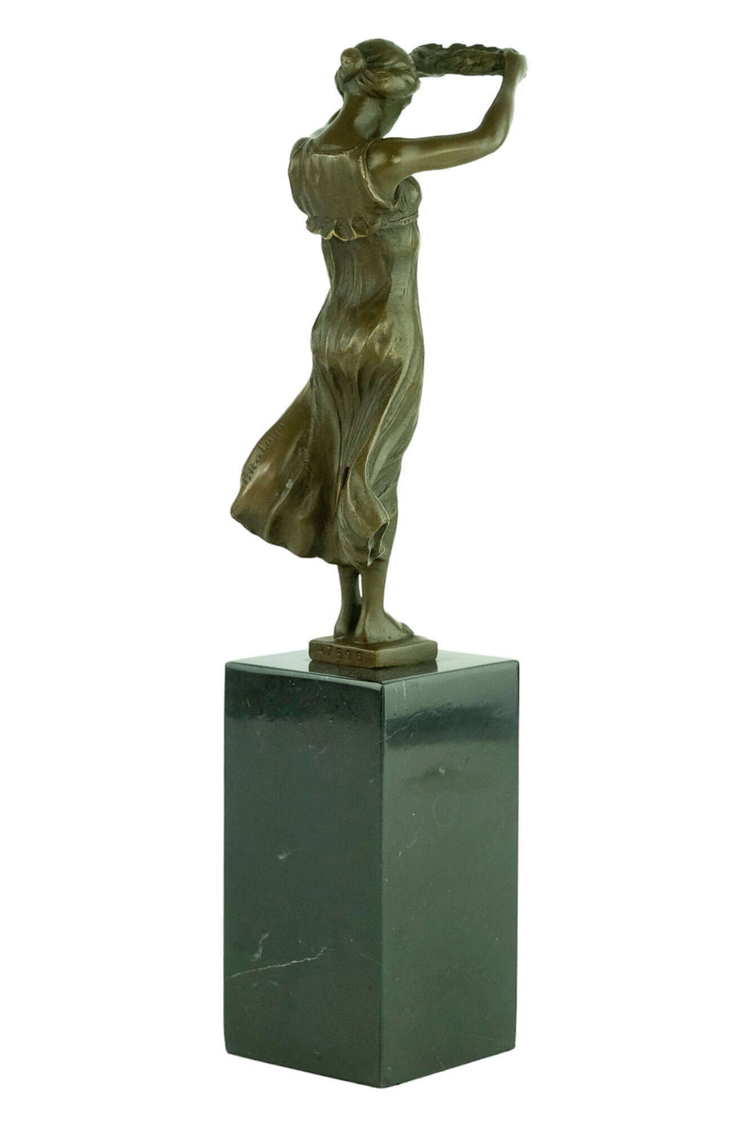 Bronze sculpture of Gelle Fra, the Golden Lady, standing with a wreath on a sleek pedestal. Iconic memorial art.