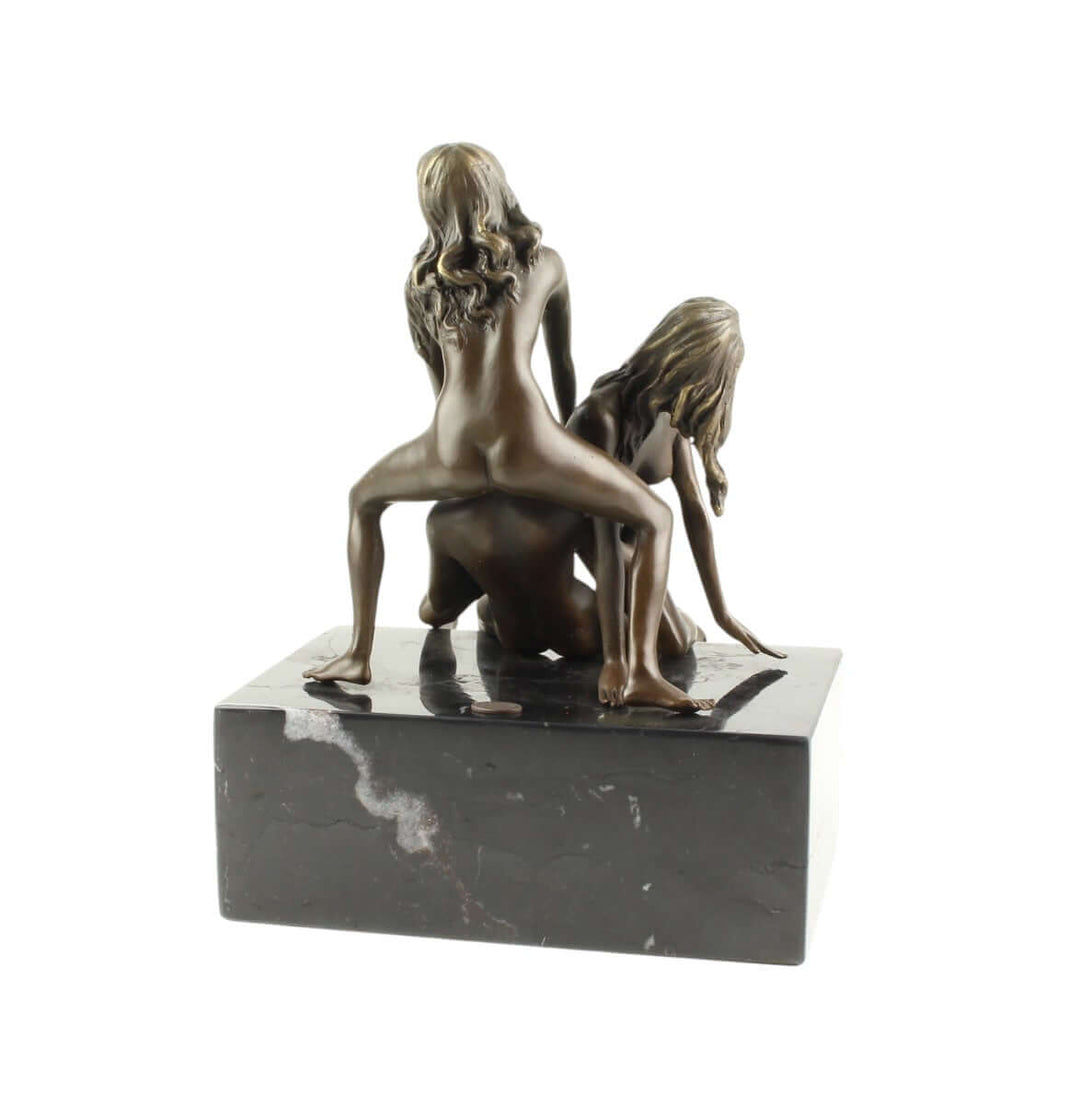 Bronze sculpture depicting an erotic trio lovemaking scene on a marble base, 22 x 17 x 19 cm, 5.3 kg.