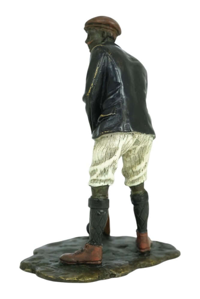 Bronze sculpture of a vintage golfer in Vienna bronze style, showcasing classic attire and detailing, 10.5 x 8 cm.