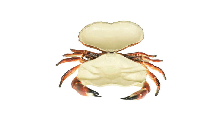 Cast iron crab box with lid, realistic decorative collectible, dimensions 32x23cm, painted in true-to-nature colors.