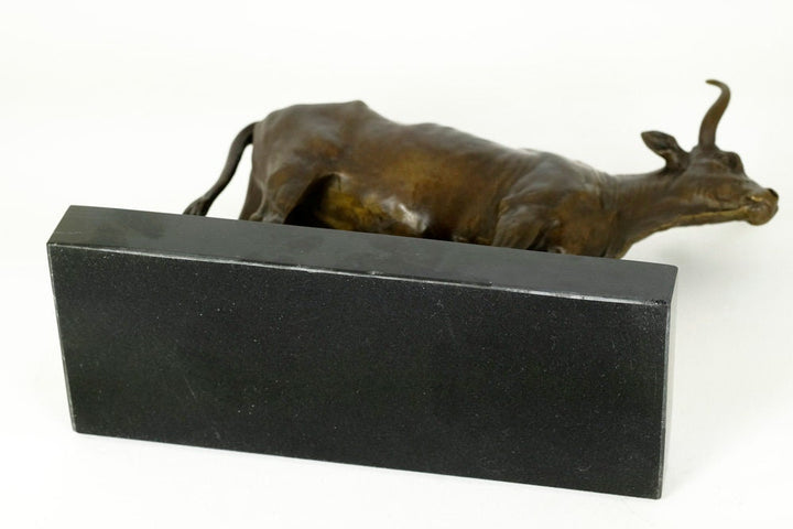 Bronze Sculpture of a Standing Bull with Big Horns - Home Deco Statue - Animal Art Figure