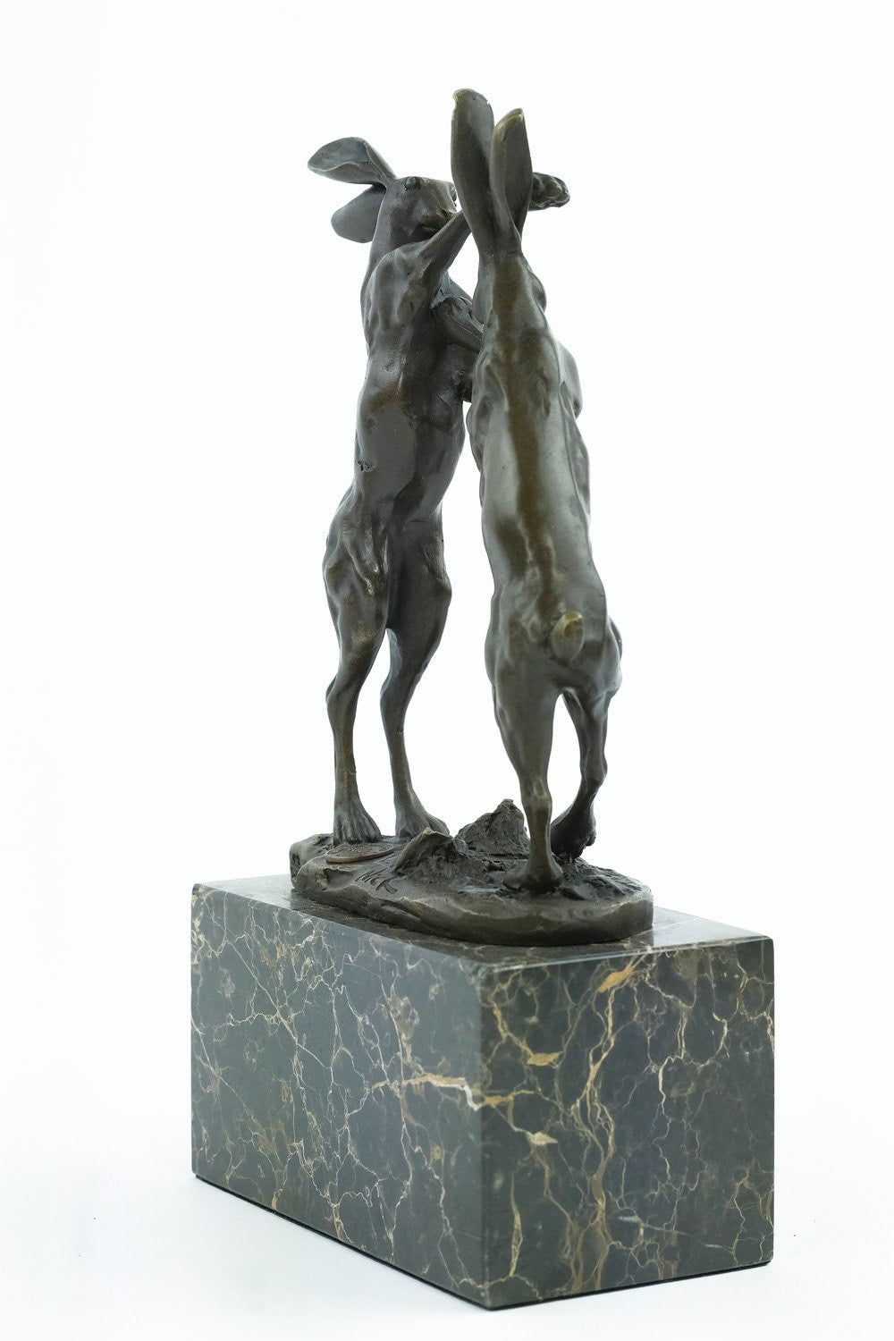 Bronze Sculpture of Two Boxing Hares Bronze Animal Art Figurine Fighting Hares Statue Hunting Collectable Animal Decoration Bunnies Art