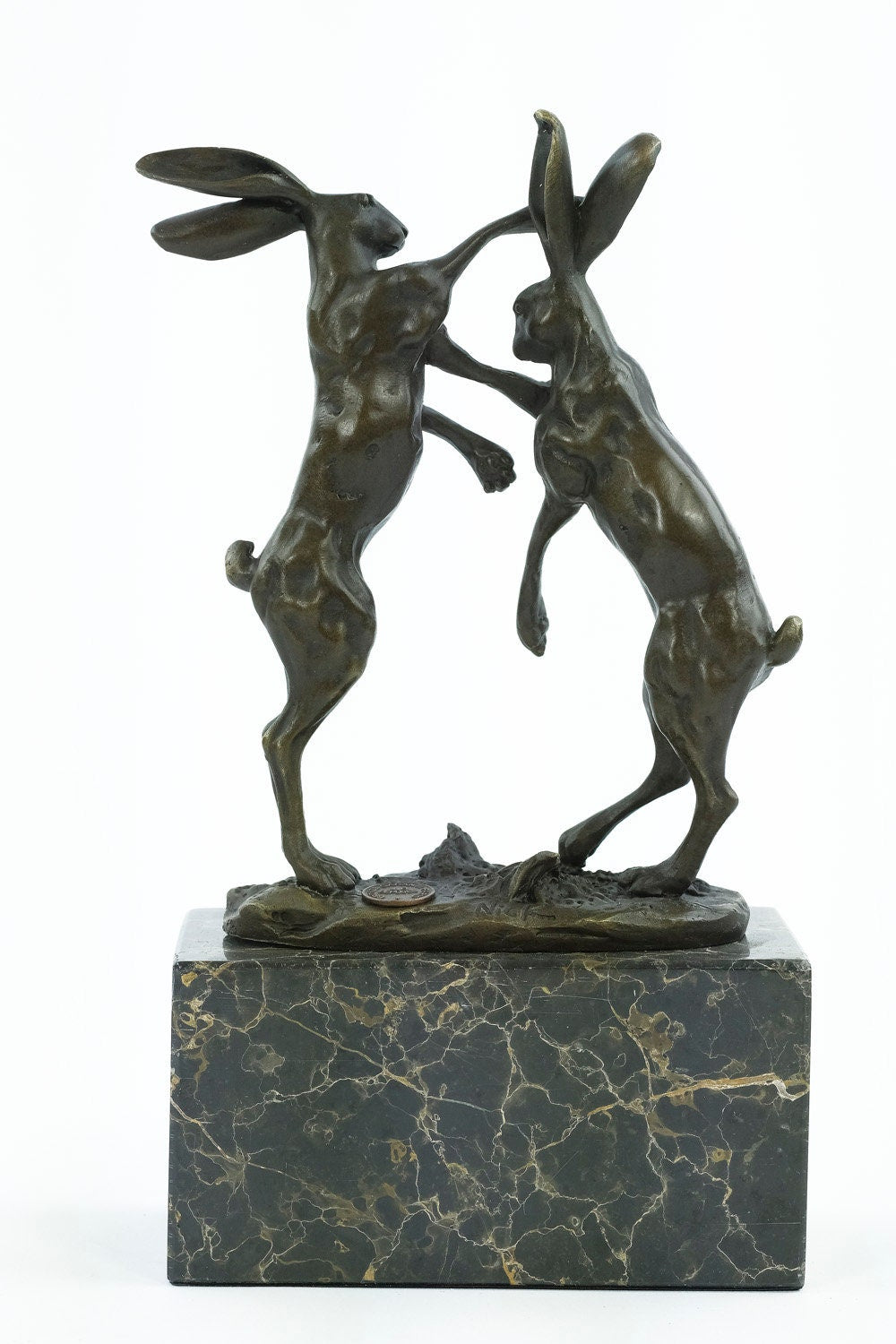 Bronze Sculpture of Two Boxing Hares Bronze Animal Art Figurine Fighting Hares Statue Hunting Collectable Animal Decoration Bunnies Art