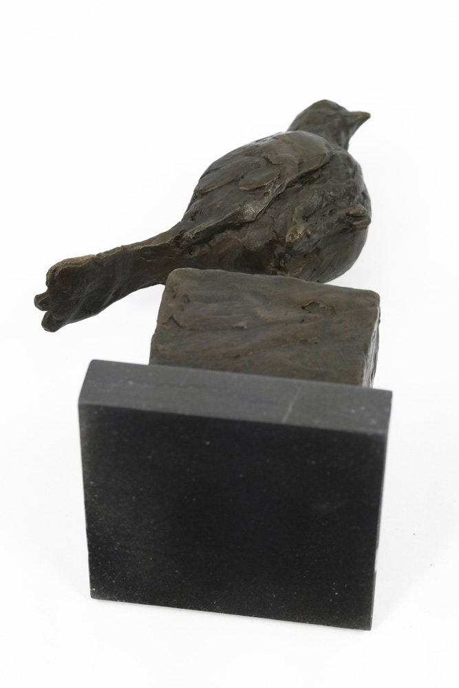 Bronze Sparrow Statue Bird Lovers Gift Bronze Bird Sculpture Animal Art Figurine Animal Sculpture Bird Gift Bird Decoration Contemporary Art