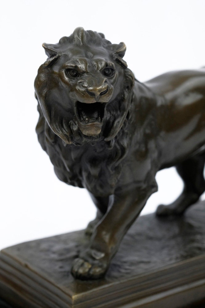 Bronze Sculpture of a Standing Lion Animal Art Statue Roaring Lion Sculpture Bronze Lion Statue Lion Art Roaring Lion Statue Lion Decoration