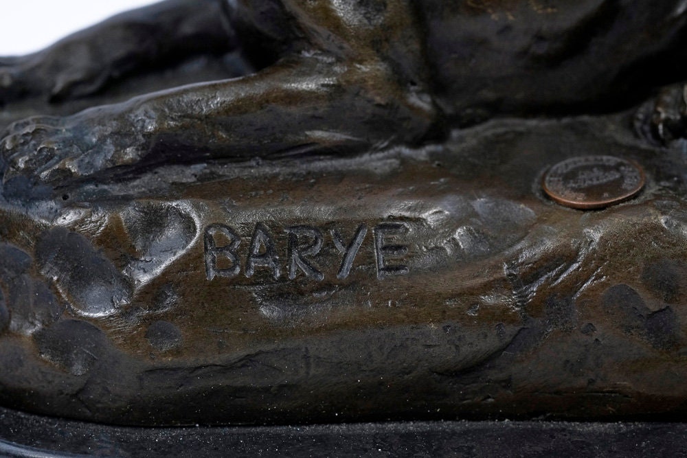 Bronze Panther Sculpture Animal Art Figurine Bronze Panther Statue Panther on Rock Predator Animal Decoration Panther Figurine Barye