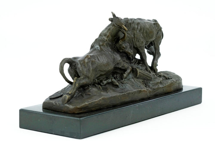 Bronze Sculpture of Two Fighting Bulls Animal Art Statue Bronze Bull Statue Clésinger Sculpture Animal Sculpture Bull Lovers Gift Bull Deco