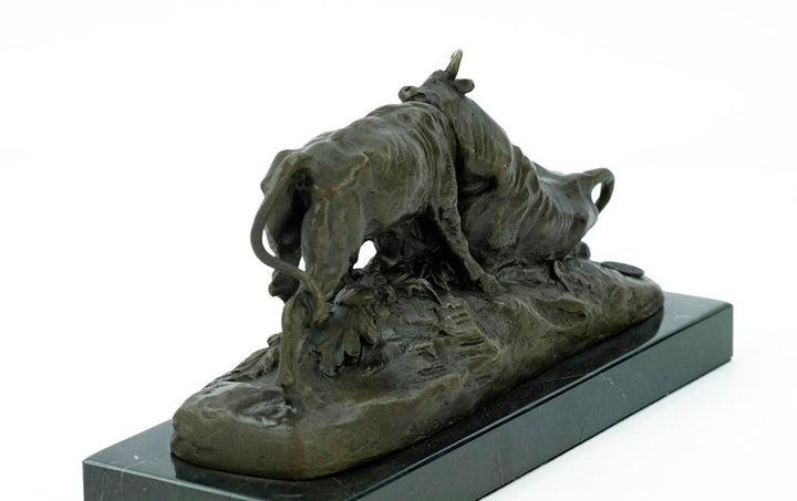 Bronze Sculpture of Two Fighting Bulls Animal Art Statue Bronze Bull Statue Clésinger Sculpture Animal Sculpture Bull Lovers Gift Bull Deco