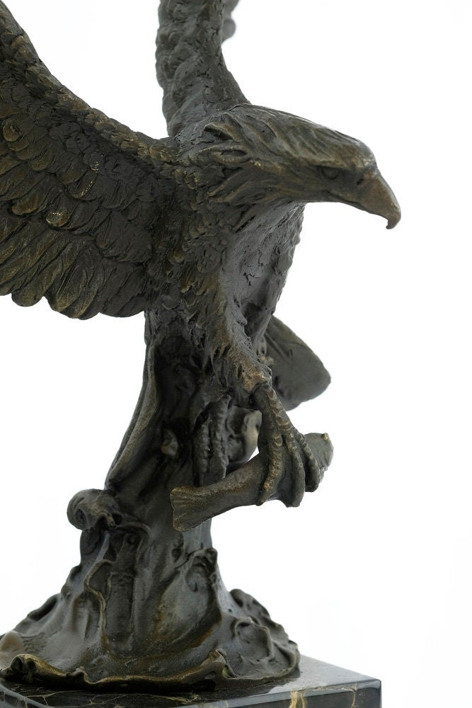 Bronze Fishing Eagle Sculpture Animal Art Figurine Bronze Eagle Statue Bald Eagle Bronze Animal Sculpture Sea Eagle Figure Bronze Eagle Art