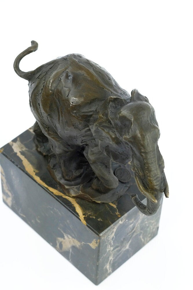 Bronze Elephant Sculpture Wildlife Art Statue Bronze Elephant Statue Walking Elephant Decoration Bronze Elephant Figurine African Animal Art