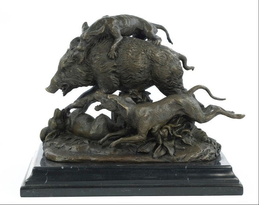Bronze Wild Boar Statue Hounds Attacking Boar Sculpture Bronze Hunting Sculpture Hunting Decoration Animal Art Figurine Bronze Wild Boar