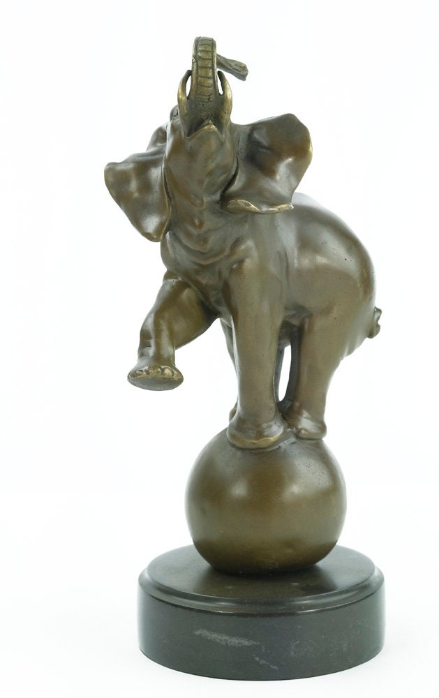Bronze Elephant Sculpture Elephant Balancing on Ball Statue Circus Decor Bronze Elephant Art Statue Animal Art Figurine Bronze Animal Statue