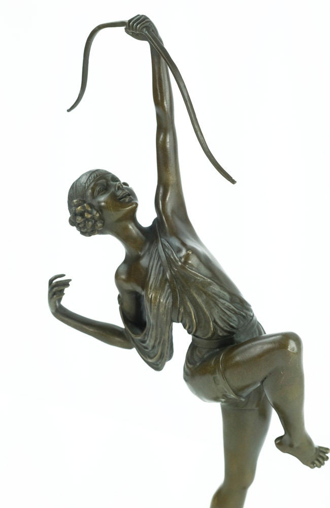 Art Deco Bronze Sculpture of Diana with Bow Bronze Hunting Sculpture Diana the Huntress Statue Bronze Artemis Sculpture Pierre Le Faguays
