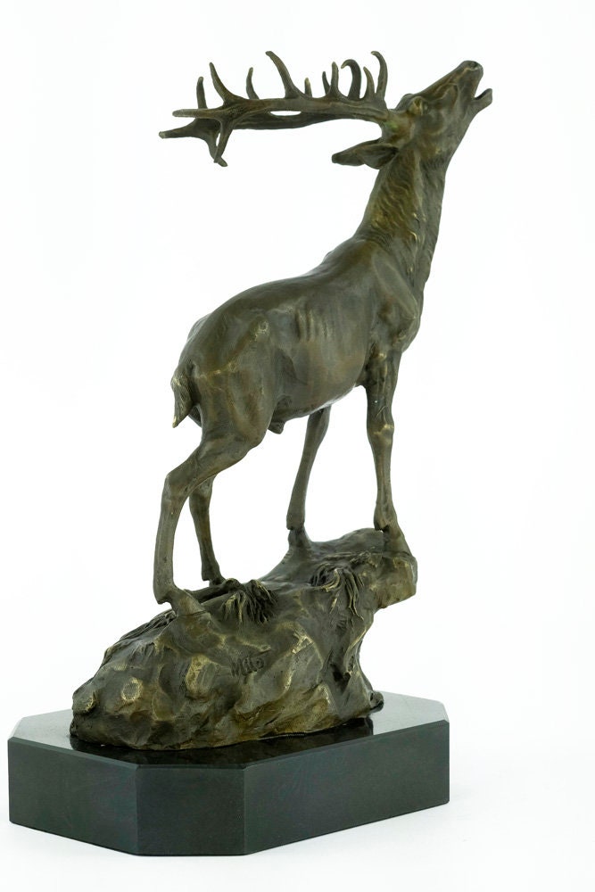 Bronze Deer Statue Bellowing Deer Sculpture Deer on Rock Figurine Red Deer with Large Antlers Sculpture Animal Art Figurine Deer Decoration