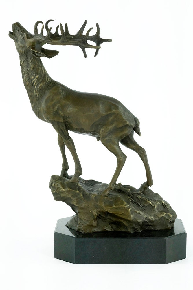 Bronze Deer Statue Bellowing Deer Sculpture Deer on Rock Figurine Red Deer with Large Antlers Sculpture Animal Art Figurine Deer Decoration