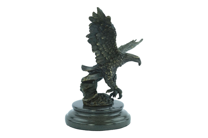 Bronze Eagle Statue Eagle with Wings Spread Sculpture in Bronze Hunting Decoration Wildlife Figurine Bald Eagle Sculpture Animal Art Statue