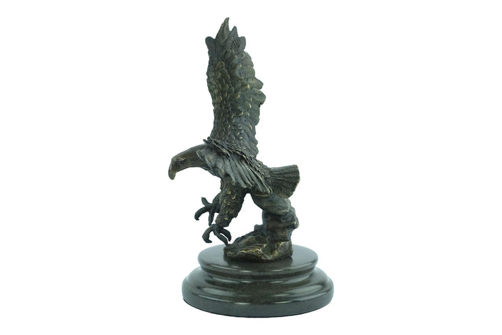 Bronze Eagle Statue Eagle with Wings Spread Sculpture in Bronze Hunting Decoration Wildlife Figurine Bald Eagle Sculpture Animal Art Statue