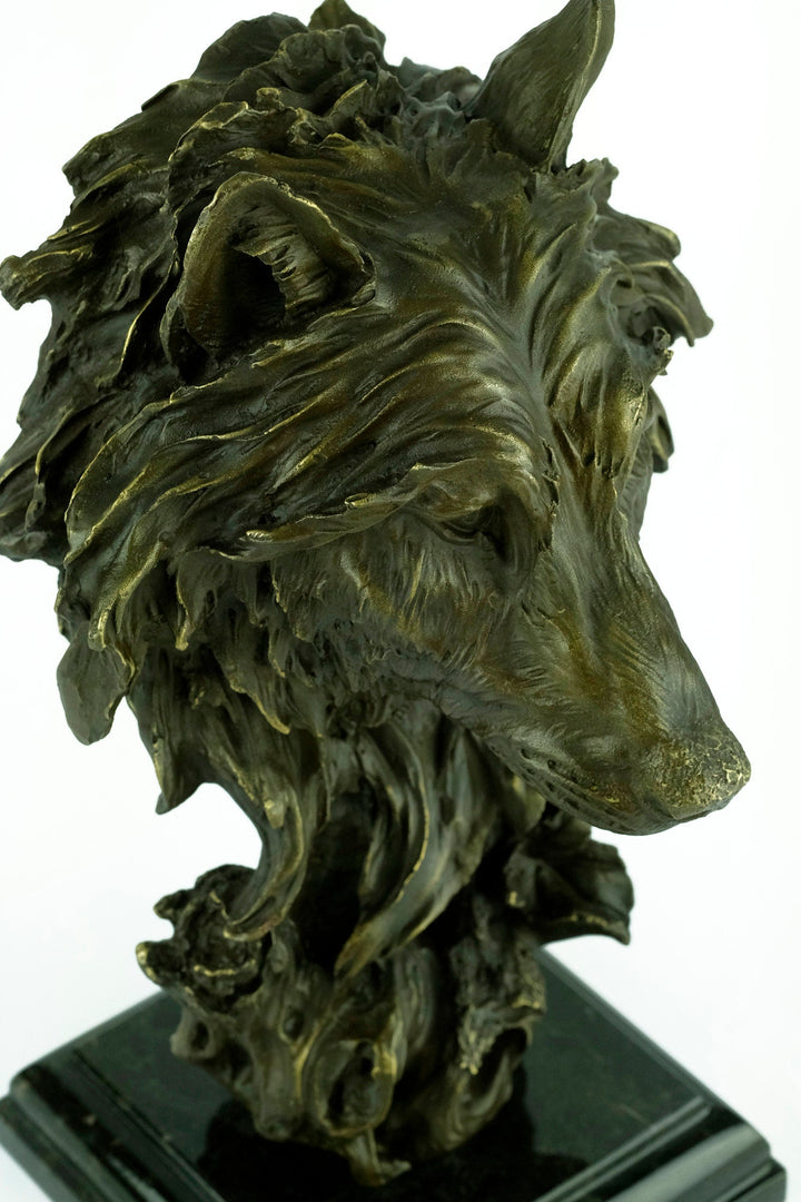 Bronze Wolf Head Statue Bronze Wildlife Sculpture Bronze Wolfs Head Sculpture Hunting Decoration Wolf Lovers Gift Wolf Art Animal Art Statue