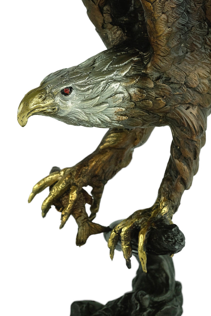 Bronze Sculpture of a Fishing Eagle Wildlife Sculpture Hunting Decoration Bronze Eagle Statue Eagle Lovers Gift American Eagle Sculpture