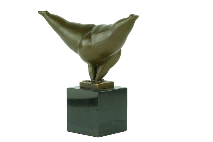 Modern Bonze Female Statue Voluptuous Woman Sculpture in Bronze Contemporary Art Statue Bronze Milo Sculpture Female Gymnast Figurine Art