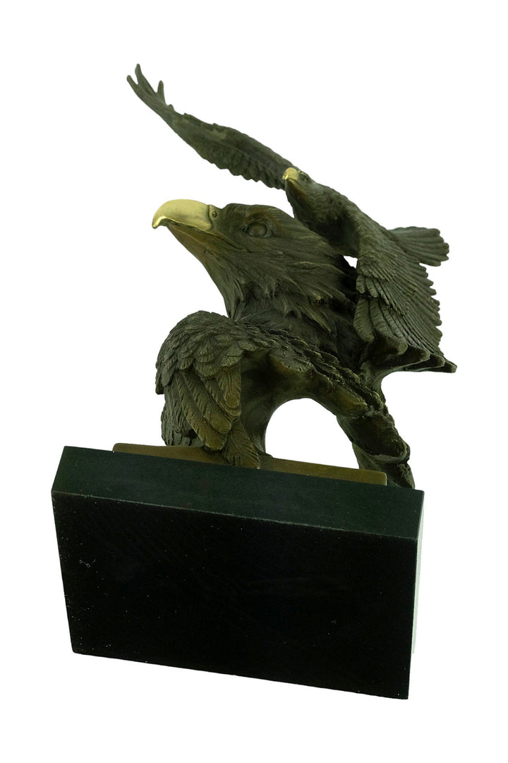 Bronze Eagle Sculpture Double Eagle Statue Wildlife Sculpture Hunting Decoration Eagle Head Sculpture Bronze Flying Eagle Art Figurine