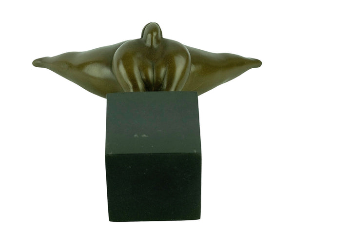 Modern Bonze Female Statue Voluptuous Woman Sculpture in Bronze Contemporary Art Statue Bronze Milo Sculpture Female Gymnast Figurine Art