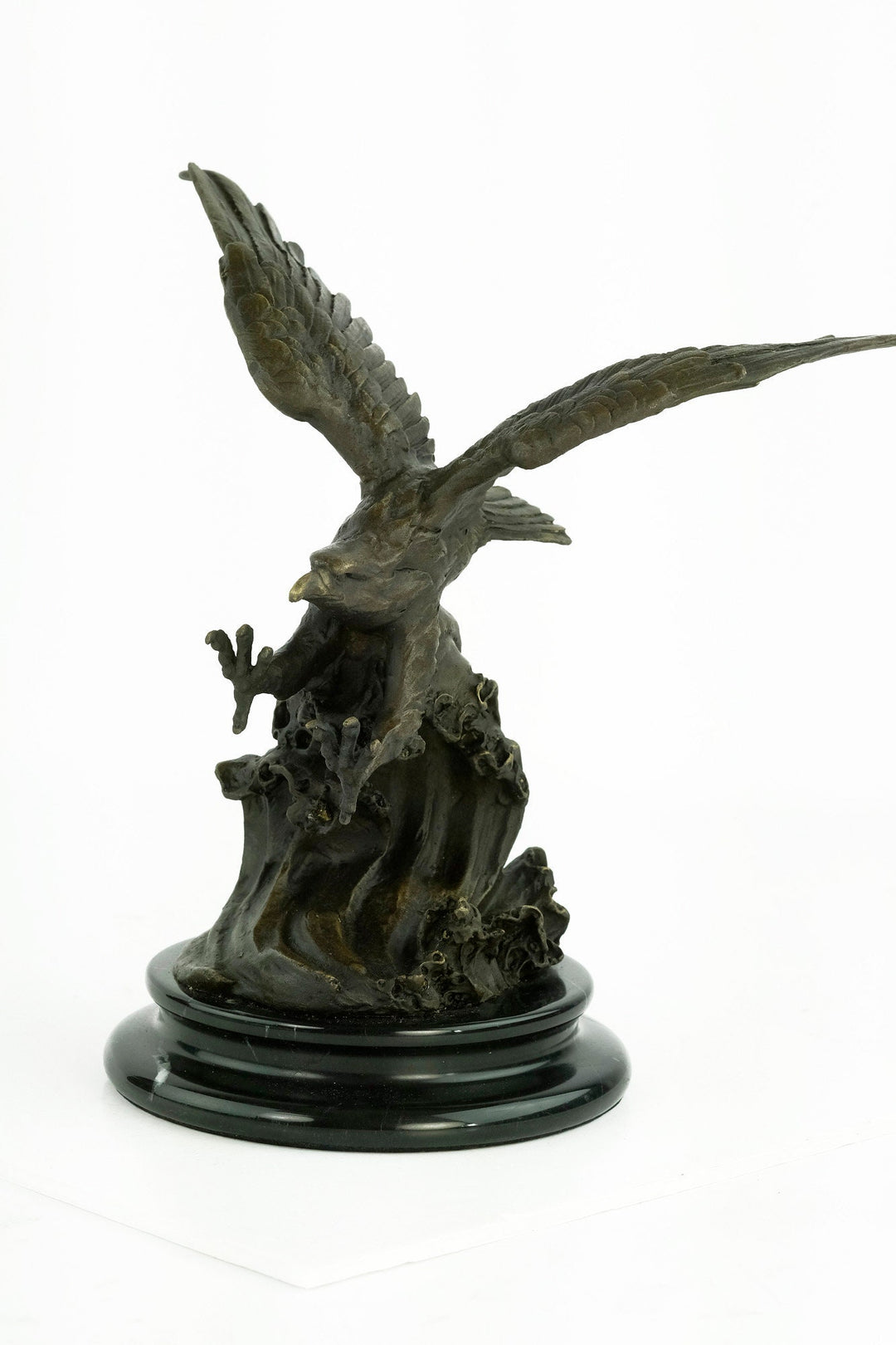 Bronze Eagle Statue Fishing Eagle Sculpture Wildlife Sculpture Animal Art Statue Flying Eagle Sculpture Bald Eagle Sculpture Milo Statue