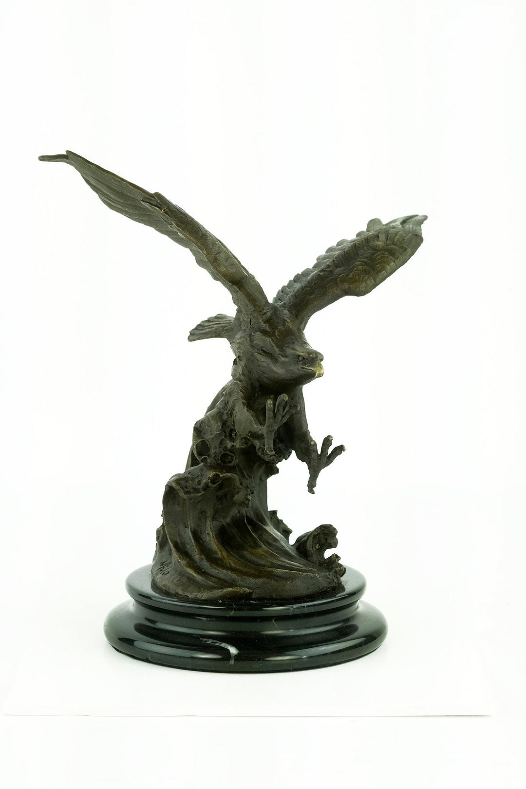 Bronze Eagle Statue Fishing Eagle Sculpture Wildlife Sculpture Animal Art Statue Flying Eagle Sculpture Bald Eagle Sculpture Milo Statue