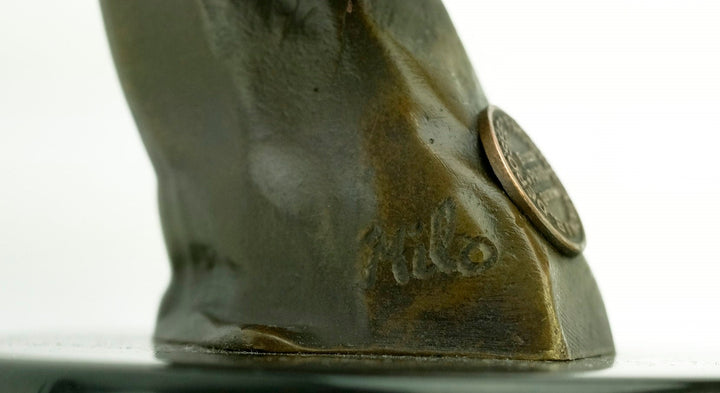 Bronze Pigeon Sculpture by Milo Flying Pigeon Statue in Bronze Animal Art Statue Pigeon Lovers Gift Bronze Bird Sculpture Animal Decoration