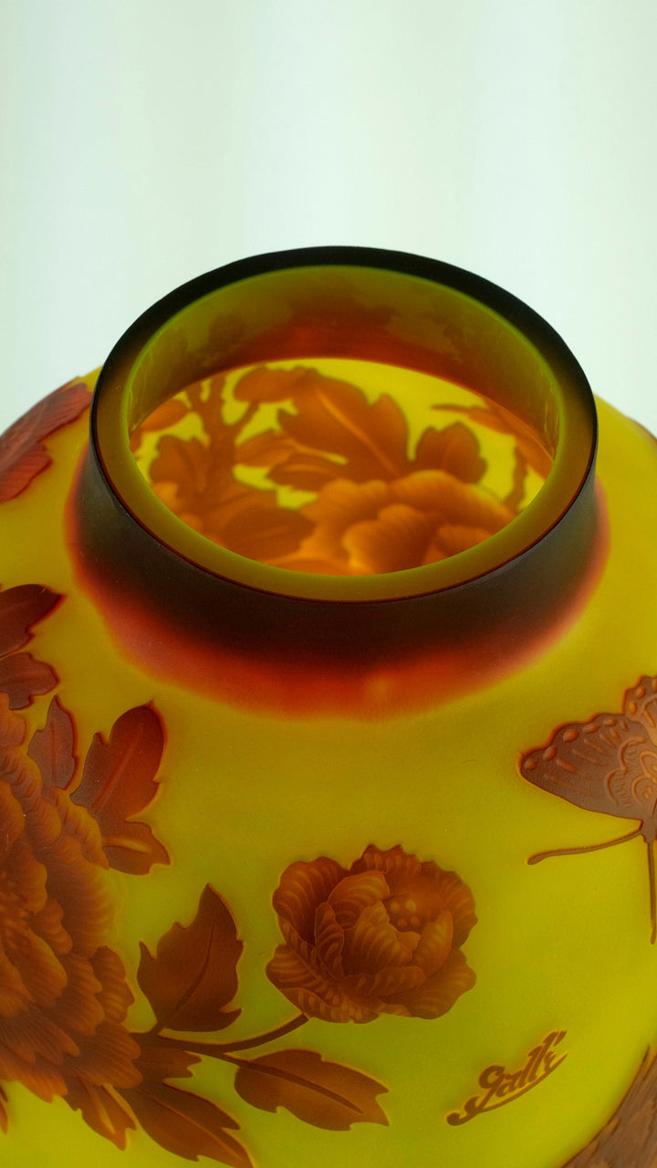 Cameo Glass Vase with Pheasant Decor in the Style of Emile Gallé Glass Art Nouveau Vase Decorative Vase Art Nouveau Decoration Art Vase