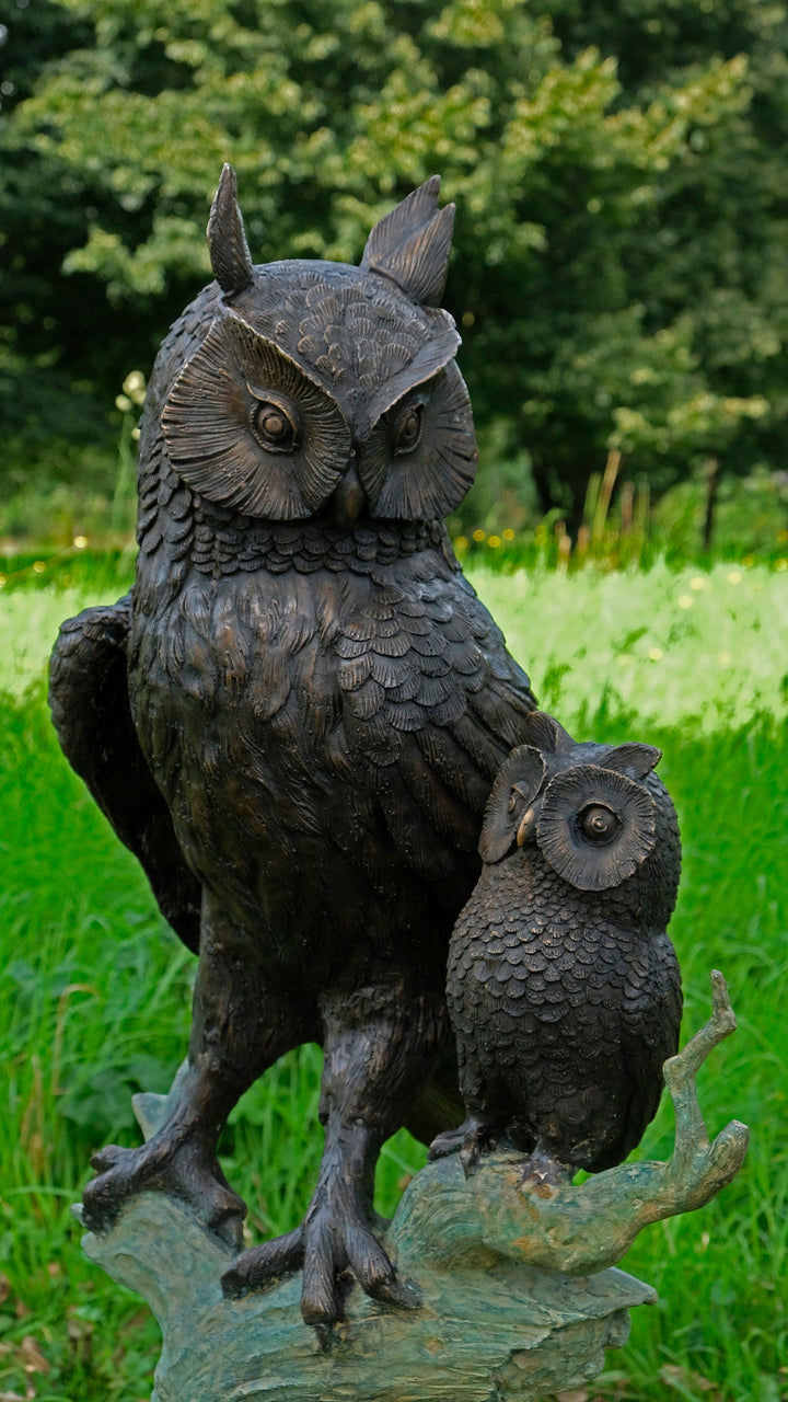 Large Bronze Sculpture of an Owl with Owlet on Tree Trunk Bronze Outdoor Statue Owl Decoration Wildlife Sculpture Bronze Owl Statue Garden