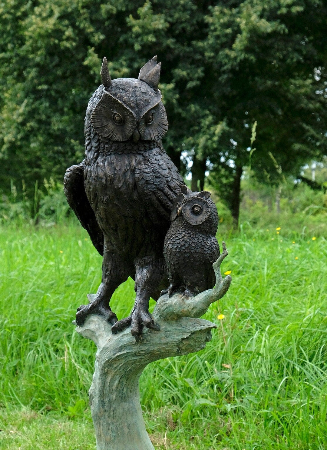 Large Bronze Sculpture of an Owl with Owlet on Tree Trunk Bronze Outdoor Statue Owl Decoration Wildlife Sculpture Bronze Owl Statue Garden