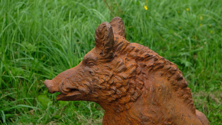 Cast Iron Sculpture of a Wild Boar Hunting Decoration Lying Wild Boar Statue Outdoor Animal Sculpture Cast Iron Sculpture Hunting Statue