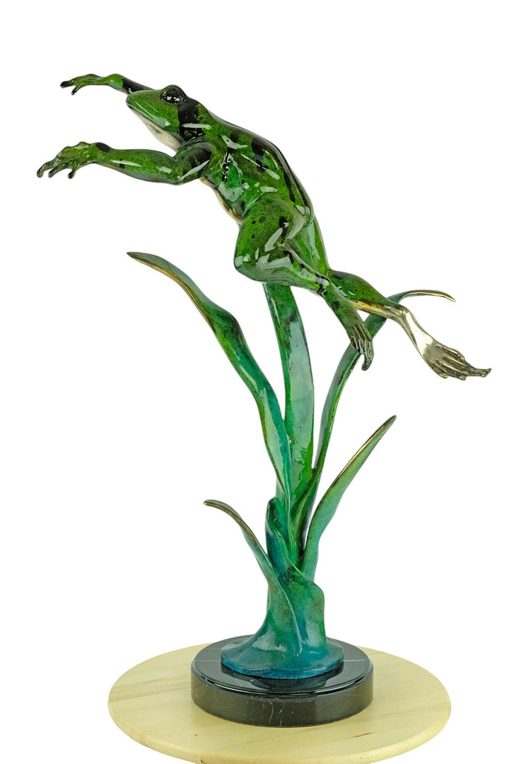 Large Bronze Sculpture of a Leaping Frog Animal Art Statue Jumping Frog Statue Garden Decoration Frog Lovers Gift Frog Sculpture Animal Art