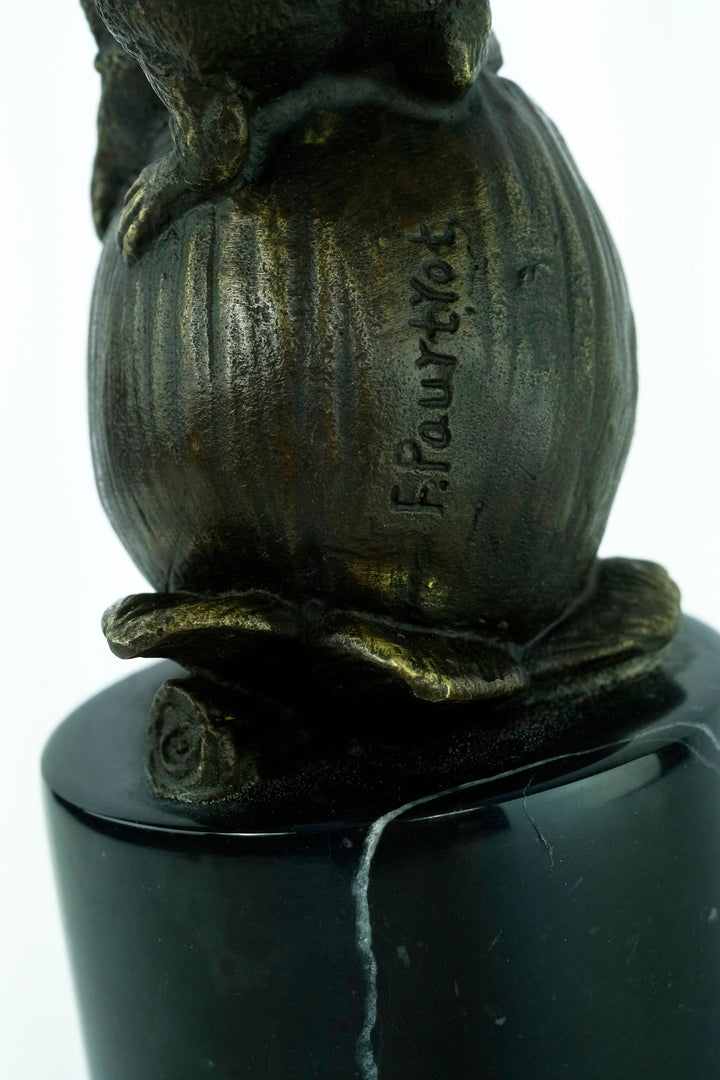 Bronze Sculpture of a Squirrel Sitting on a Hazelnut Animal Art Statue Squirrel Lovers Gift Bronze Animal Sculpture Squirrel Decoration