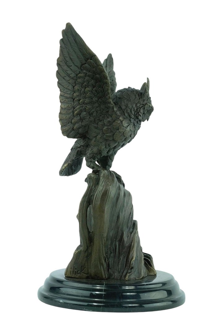 Bronze Sculpture of an Owl with Wings Spread Animal Art Statue Owl Lovers Gift Hunting Decoration Bronze Owl Statue Animal Sculpture Owl Art