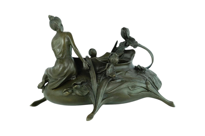 Bronze Planter with Female and Floral Decoration in Art Nouveau Style Bronze Videpoche French Decoration Bronze Planter Jugendstil Style Art