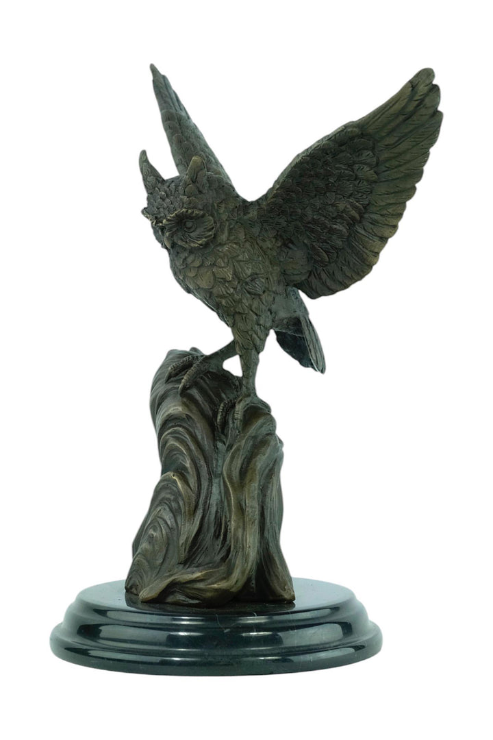 Bronze Sculpture of an Owl with Wings Spread Animal Art Statue Owl Lovers Gift Hunting Decoration Bronze Owl Statue Animal Sculpture Owl Art