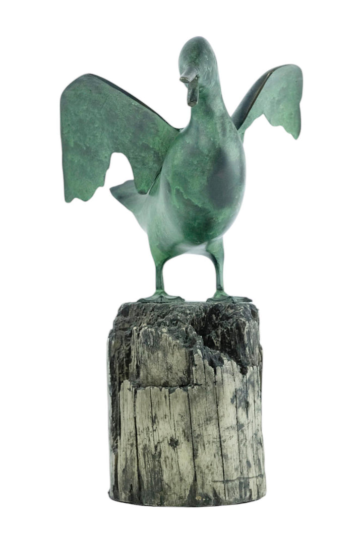 Bronze Sculpture of a Seagull Standing on a Bollard Animal Art Statue Bronze Seagull Sculpture Nautical Decor Seagull Lovers Gift