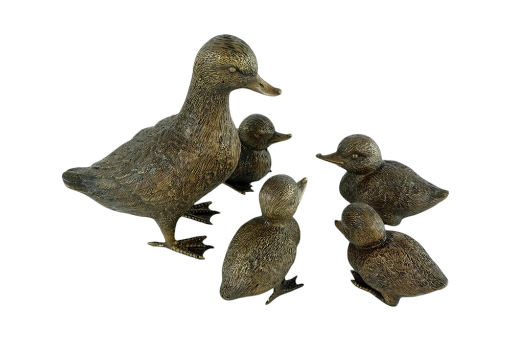 Bronze Duck with Ducklings Sculptures Outdoor Duck Sculptures Animal Art Statues Duck Lovers Gift Garden Sculptures Duck Decoration