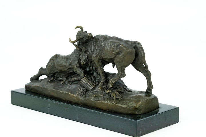 Bronze Sculpture of Two Fighting Bulls Animal Art Statue Bronze Bull Statue Clésinger Sculpture Animal Sculpture Bull Lovers Gift Bull Deco